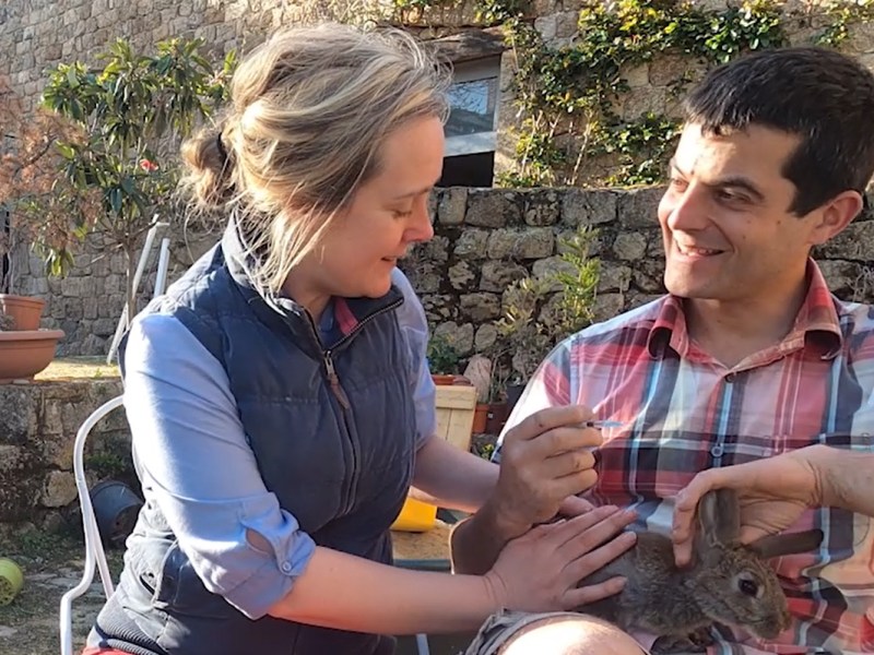 A Week in the Life of a Medieval&nbsp;Chateau